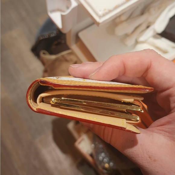 Used Louisvuitton Murakami multicolor wallet - Picture 7 of 7